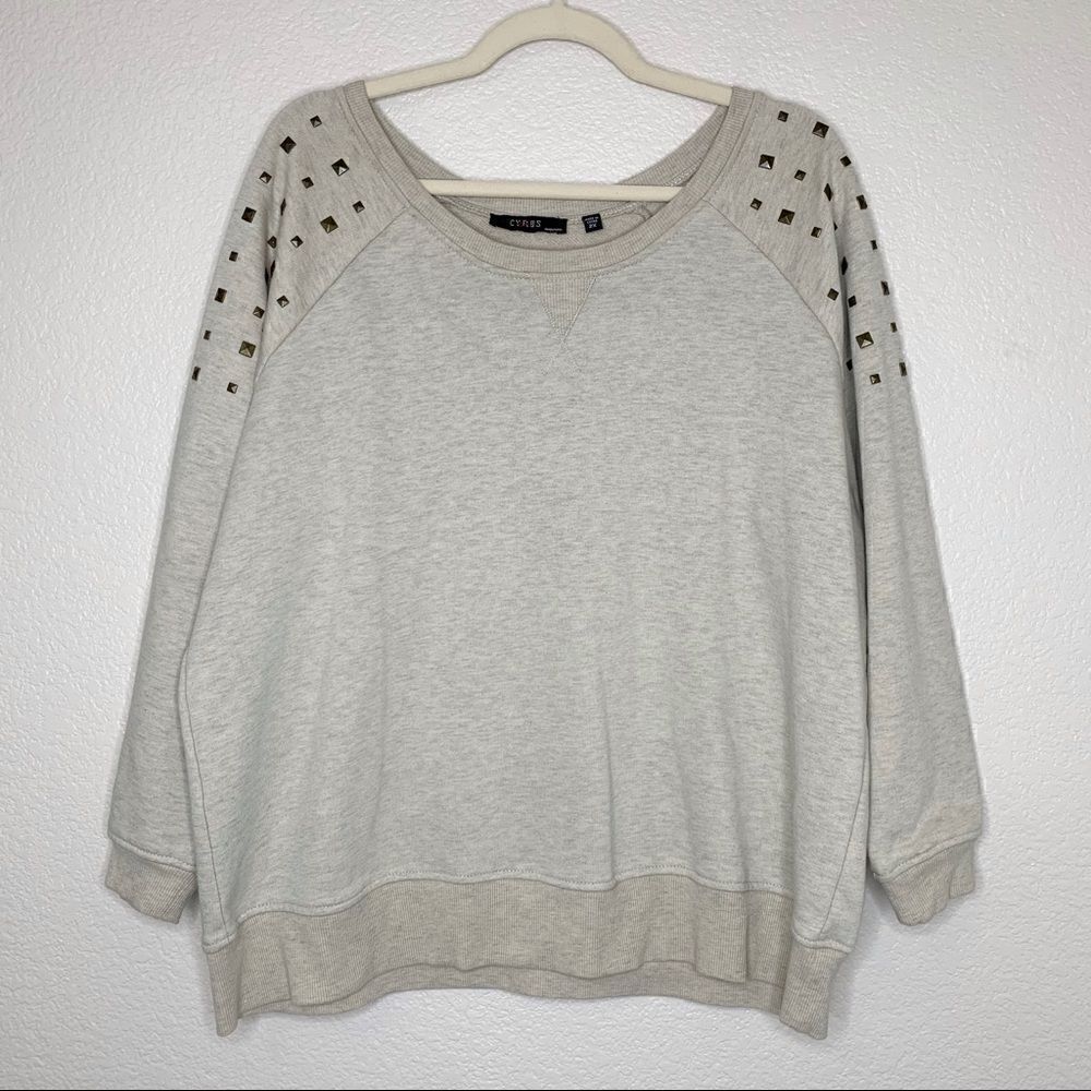 Cyrus Women Size 2X Stud Embellished Long Sleeves Sweater